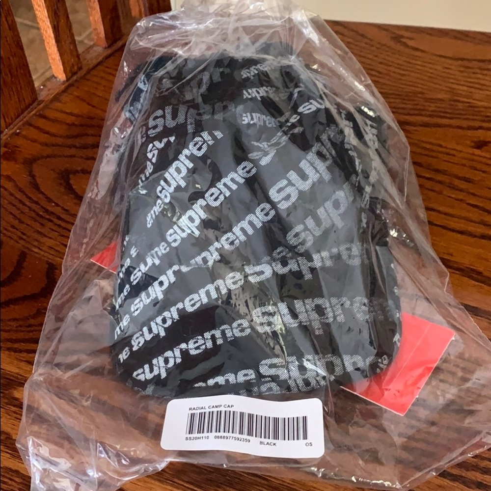 Black radial camp hat